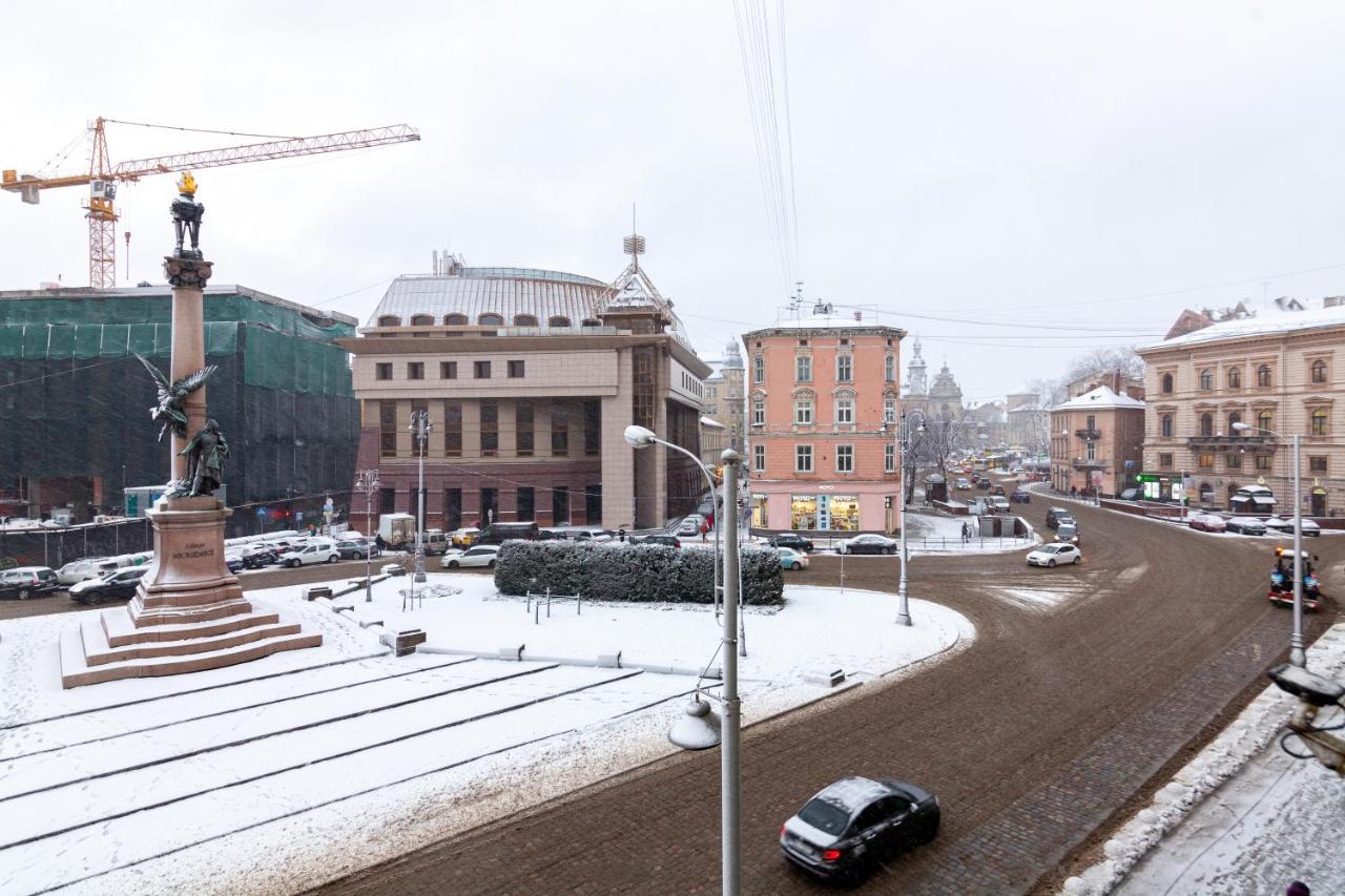 Romari площа Міцкевича Львів Екстер'єр фото